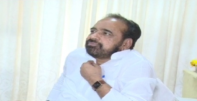 MP में हड़ताली पंचायत सचिव संघ और सीनियर IAS राधेश्याम जुलानिया के बीच विवाद