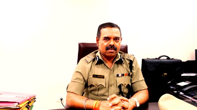 डीजी नक्सल ऑपरेशन ने ली आला अधिकारियों की बैठक,कहा- जवानों के शव के साथ नहीं हुई छेड़छाड़