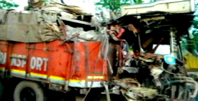 मध्यप्रदेश और छत्तीसगढ़ में अलग-अलग सड़क हादसों में 17 लोगों की मौत