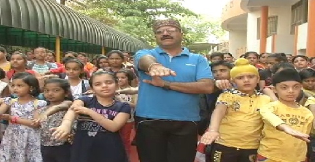 रायपुर में प्रदूषण कम करने बुधवार को नो व्हीकल डे का आयोजन किया गया..