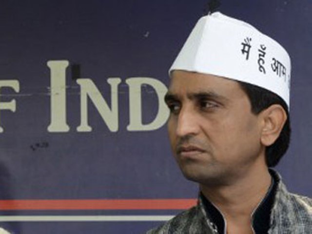 ‘आप’ पार्टी ने कुमार विश्वास को राजस्थान का प्रभारी बनाया