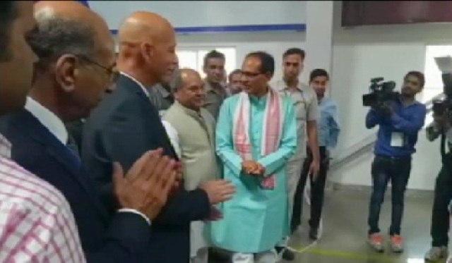 भिंड में हथियार बनाने की फैक्ट्री का उद्घाटन, इस्राइल की मदद से आधुनिक हथियारों का होगा निर्माण
