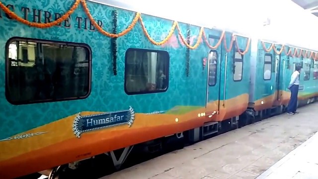 महंगी टिकट होने के चलते ‘हमसफर ट्रेन’ को नहीं मिल रहा यात्रियों का रिस्पांस
