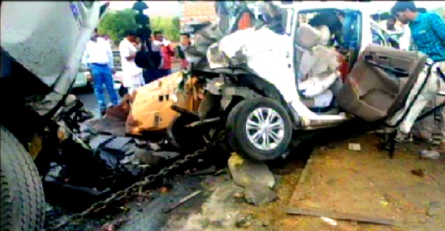 मध्यप्रदेश के धरमपुरी,श्योपुर और सतना में अलग-अलग सड़क हादसों में 18 लोगों की मौत