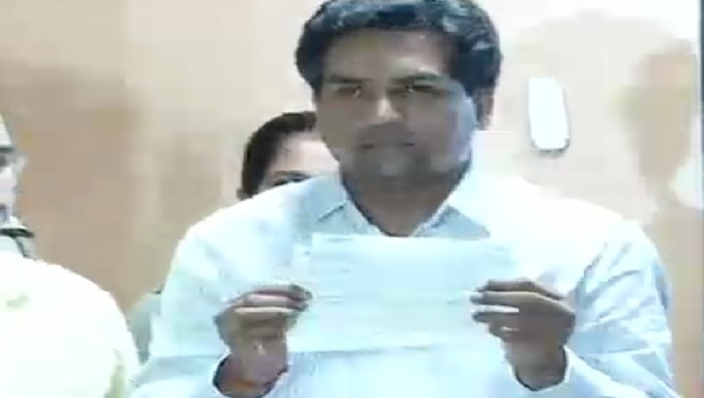 आम आदमी पार्टी पर फंड में गड़बड़ी का आरोप, बेहोश हुए कपिल मिश्रा