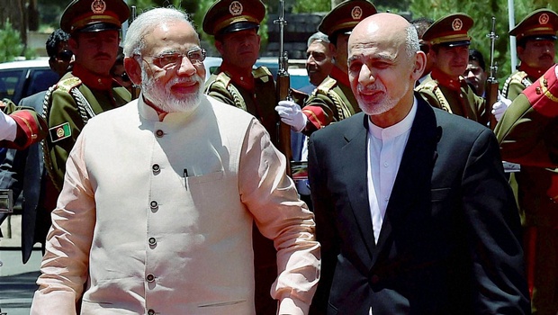 जमकर थिरके सलमान