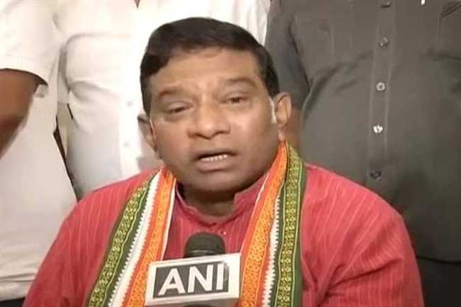 कुरूदडीह जमीन मामले में कूदी जनता कांग्रेस, किसानों को लेकर सीएम हाउस पहुंचे नेता