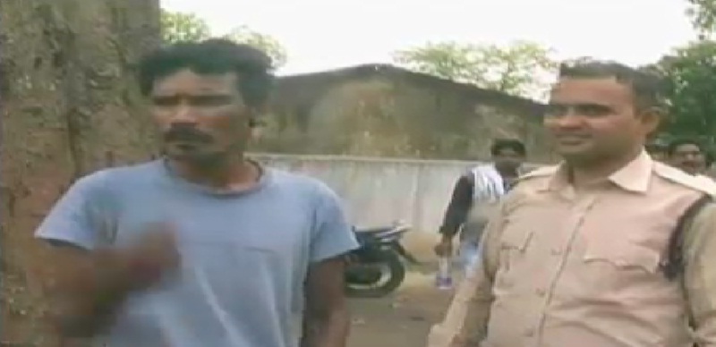 महिला को डायन बताकर पीटा, पुलिस गिरफ्त में आरोपी 