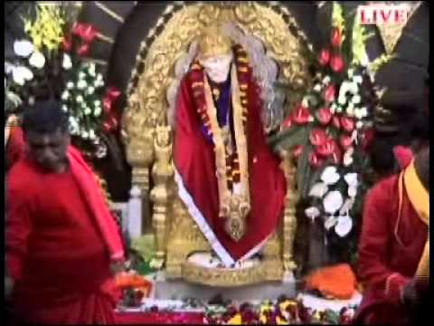 शिरडी साईं मंदिर में श्रद्धालुओं के पैदल चलने से बनेगी बिजली