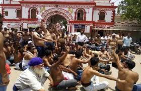 बस्तर परिवहन संघ विवाद : पटरी पर आने लगी मुक्त परिवहन व्यवस्था