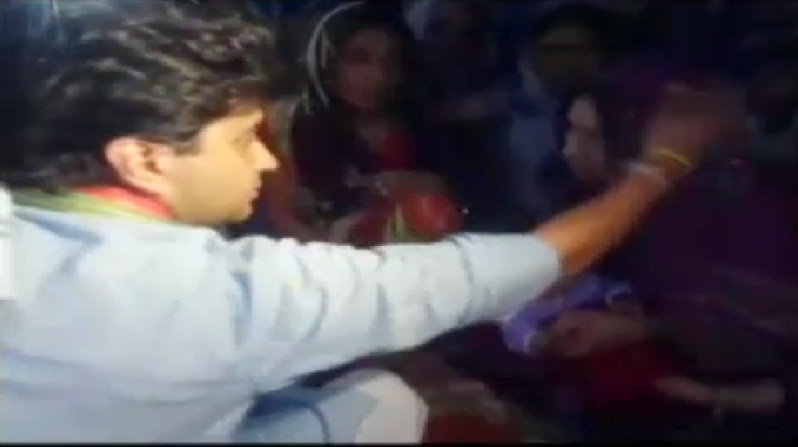 मंदसौर पहुंचे सिंधिया ने शिवराज पर साधा निशाना