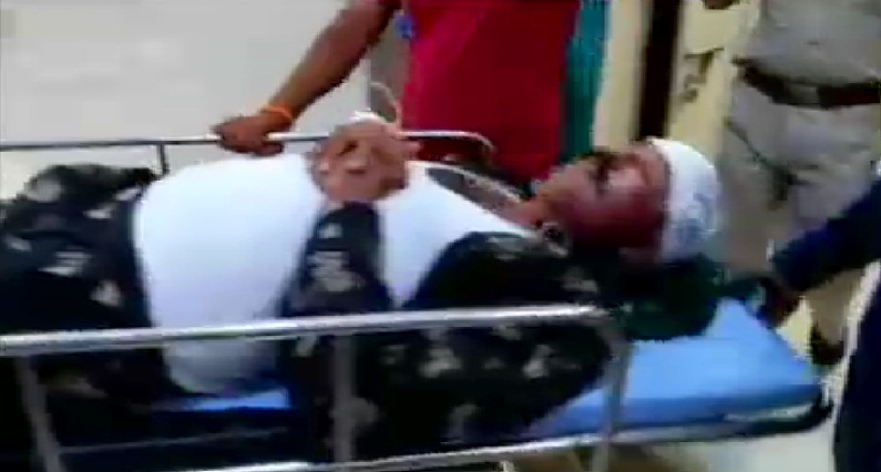 बेखौफ चम्बल के खनन माफिया, थाना प्रभारी को पीटा हालत गंभीर