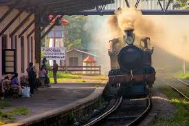 अब रेल यात्रा होगी मनोरंजक और आरामदायक, 30 ट्रेनों का बदलेगा हुलिया