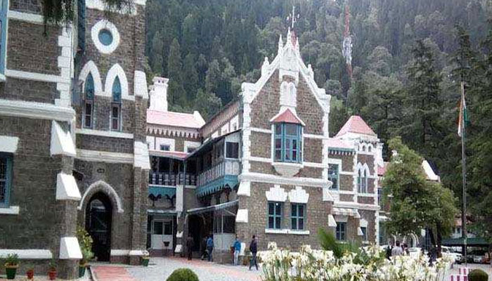 गंगा और जमुना को जीवित इंसान का दर्जा देने के खिलाफ याचिका