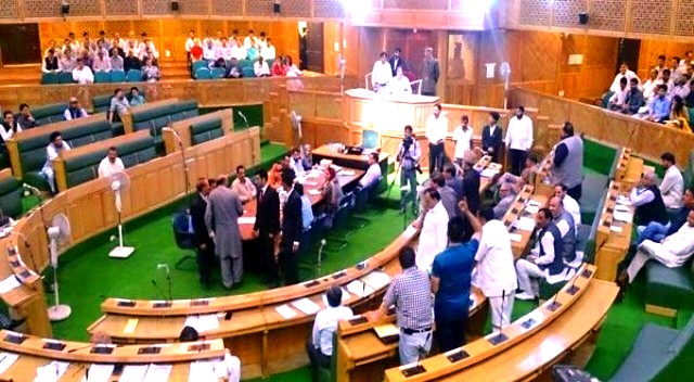जम्मू कश्मीर विधानसभा में GST पारित