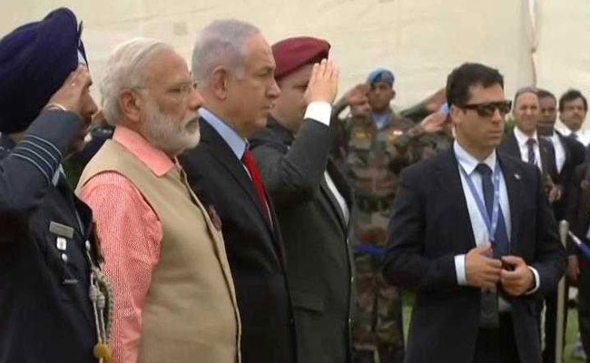इजरायल: पीएम मोदी ने हाइफा में शहीद भारतीय जवानों को अर्पित किए श्रद्धा सुमन 
