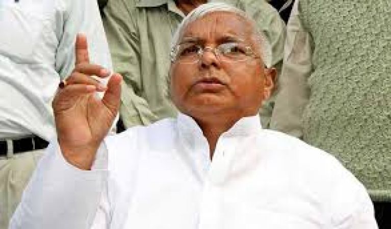 CBI की छापेमारी के बाद बोले लालू BJP की गीदड़ भभकी से डरने वाले नहीं