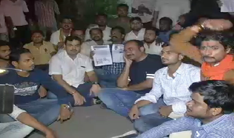 कृषि मंत्री बृजमोहन अग्रवाल और PWD मंत्री राजेश मूणत के खिलाफ फेसबुक पर अभद्र टिप्पणी