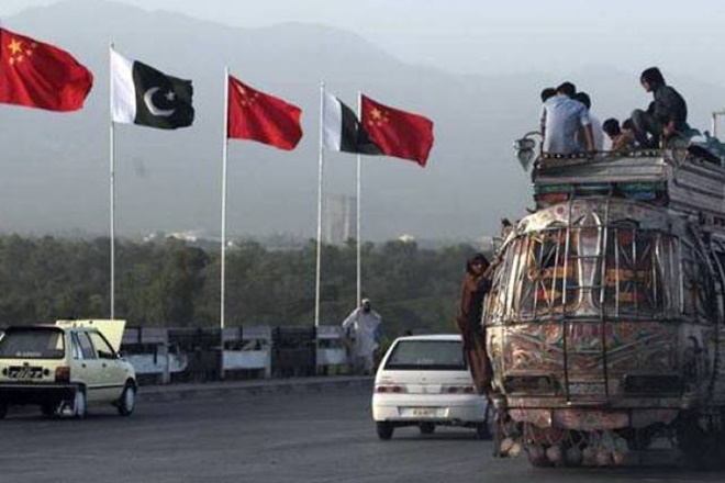 पाकिस्तान के शीर्ष जनरल ने कहा सीपीईसी को निशाना बना रहा भारत