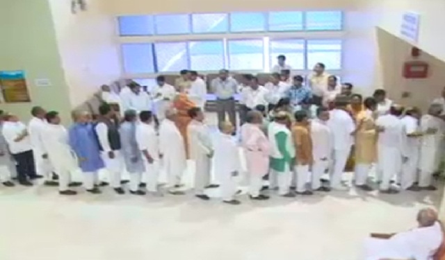 राष्ट्रपति चुनाव : मप्र में हुई क्रॉस वोटिंग, भाजपा का दावा कांग्रेस में लगाई सेंध 