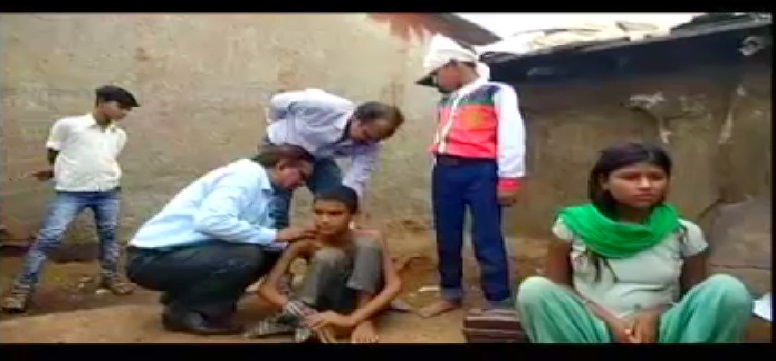 रहस्यमय बीमारी से विकलांग हो रहे ग्रामीण, स्वास्थ्य विभाग भी हैरान