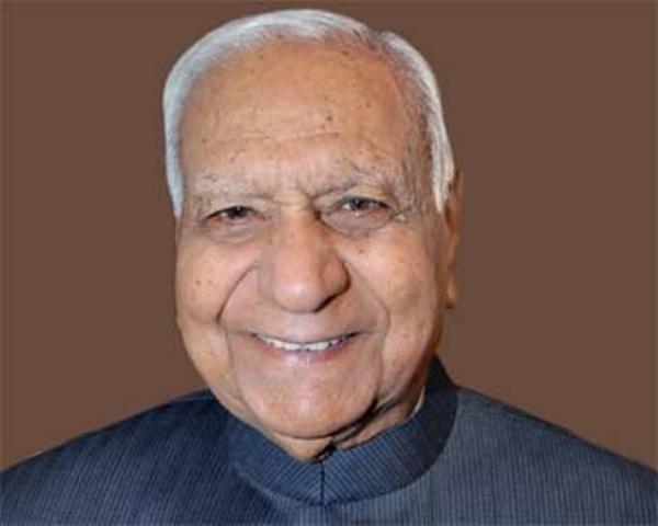 राज्यपाल से मिले कांग्रेसी, समय से पहले सत्र खत्म करने का विरोध