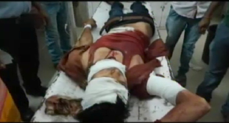 राम जन्म भूमि न्यास उपाध्यक्ष के काफिले पर हमला, सहयोगी घायल