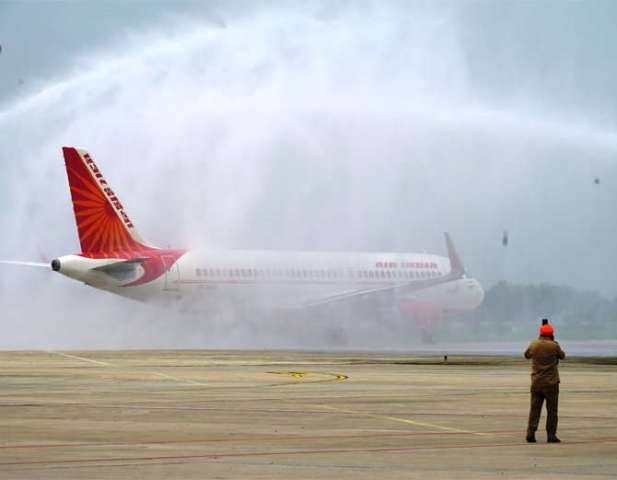 बनारस से कोलंबो अंतर्राष्ट्रीय हवाई सेवा की शुरुआत