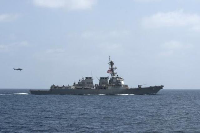 चीन सागर के करीब पहुंचा अमेरिकी युद्धपोत