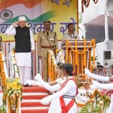 छग : स्वतंत्रता दिवस के मौके पर मुख्यमंत्री डाॅ रमन सिंह ने प्रदेशवासियों को किया संबोधित