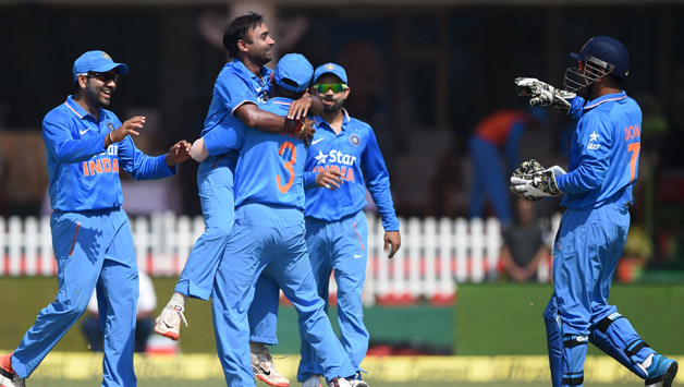 आखिरी वनडे में श्रीलंका को हराकर 5-0 से सीरीज जीता भारत