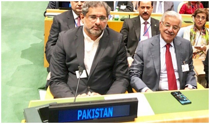 PAK पीएम की धमकी- भारत से निपटने के लिए कम दूरी के परमाणु हथियार बना रखे हैं