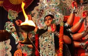 कलश स्थापना के साथ नवरात्रि शुरू, प्रथम दिन मां शैलपुत्री की आराधना 