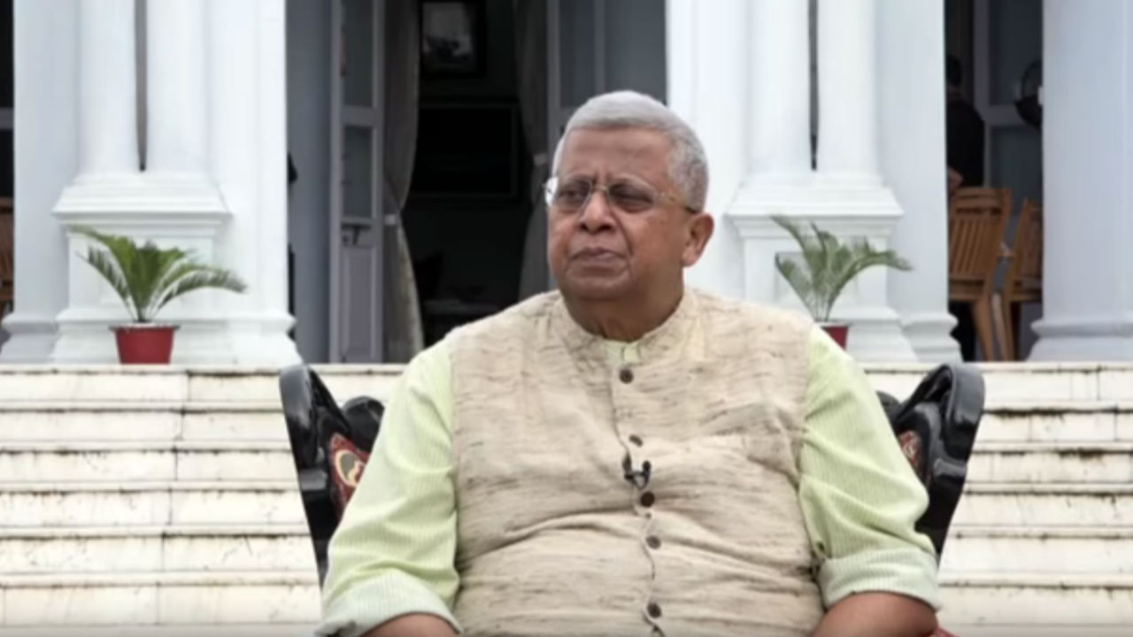 पटाखा बैन पर खफा राज्यपाल बोले, “अवार्ड वापसी गैंग हिंदुओं की चिता जलाने पर भी याचिका डाल दे”