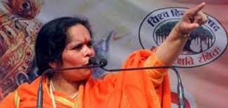 दादरी मामलाः बिसाहेड़ा गांव जा रही थी साध्वी प्राची, पुलिस ने हिरासत में लिया