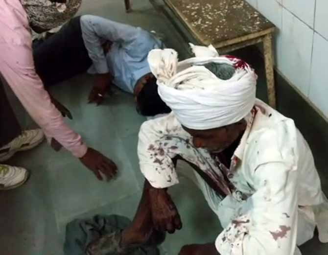 शौचालय के खूनी संघर्ष में भाई ने ली भाई की जान