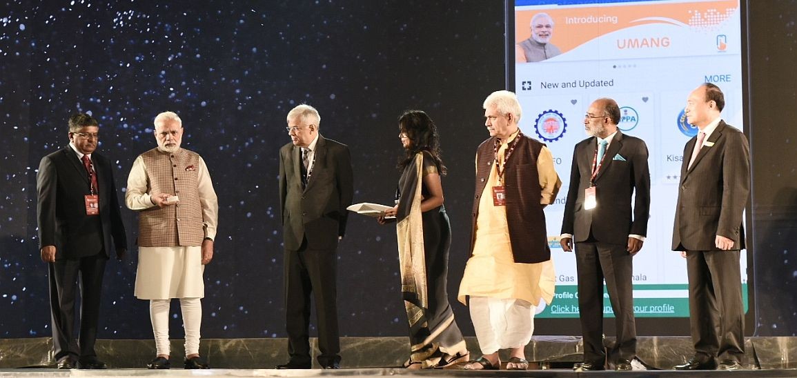 जनधन-आधार और मोबाइल से कम हुआ भ्रष्‍टाचार नरेंद्र मोदी
