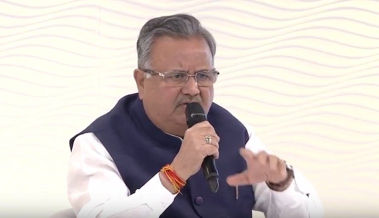 रेड कॉरिडोर जल्द ही ग्रीन कॉरिडोर में बदलेगा – सीएम रमन