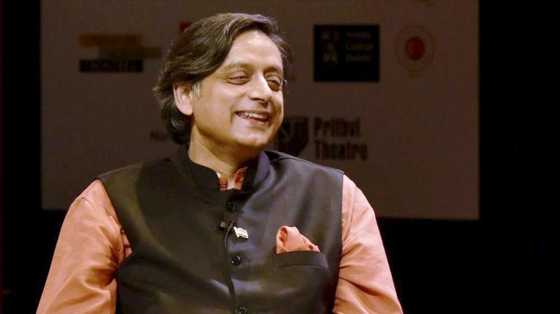 शशि कपूर का निधन, शशि थरूर को श्रद्धांजलि ! भूल से आया विचित्र भूचाल