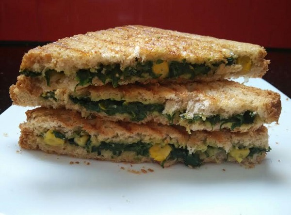 चीज कार्न सैंडविच