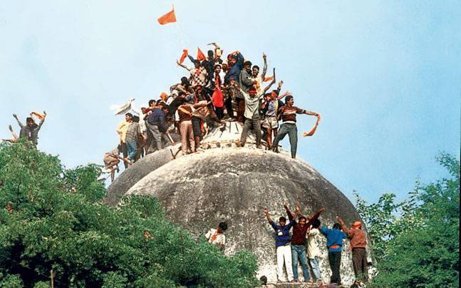 बाबरी मस्जिद गिराने के 25 साल ,शौर्य दिवस बनाम यौम-ए-गम