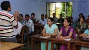 अब बच्चों को मोबाइल से पढ़ाएगा शिक्षा विभाग, जारी होगा हेल्पलाइन नंबर