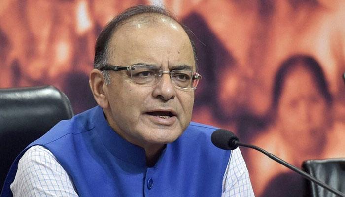 बंद नहीं होंगे 2000 के नोट, जेटली ने दिलाया भरोसा