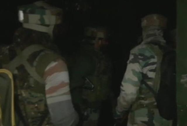 जम्मू कश्मीर के CRPF ट्रेनिंग सेंटर पर आतंकी हमला, 4 जवान शहीद