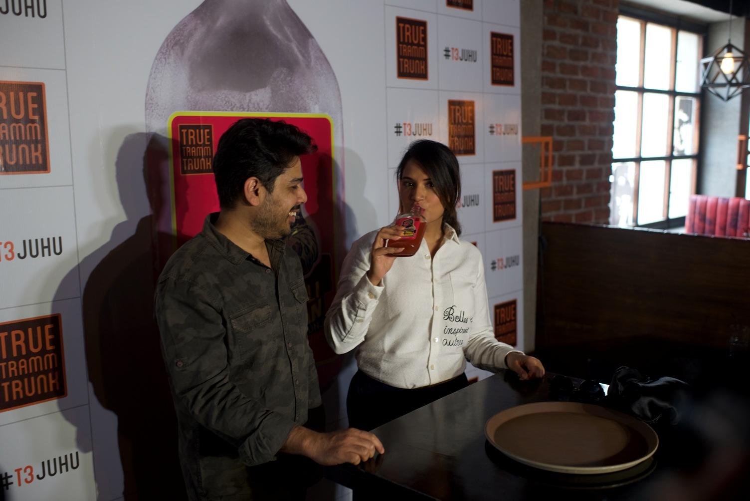 रिचा चड्ढा ने लॉन्‍च किया ‘भोली भाली पंजाबन’ कॉकटेल