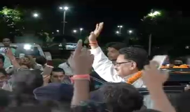 दिल्ली रवाना होने से पहले सीएम रमन सिंह पर बरसे कांग्रेस प्रभारी पुनिया