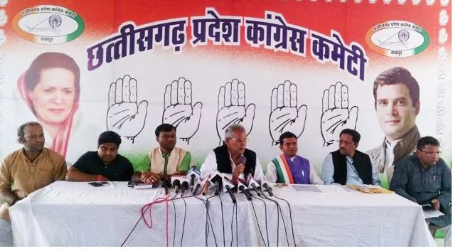 अब रमन सिंह पूरी दुनिया की यात्रा कम्प्लीट कर लिए -भूपेश बघेल