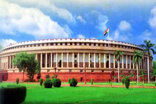 संसद के बजट सत्र का आगाज, वित्त मंत्री ने पेश किया इकोनॉमिक सर्वे