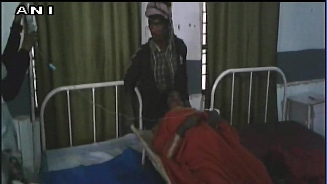 अस्पताल के गेट पर महिला का प्रसव, कारण जान रह जाएंगे दंग