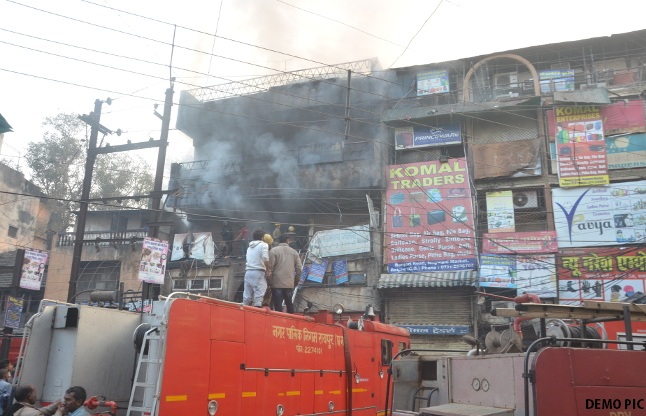 रायपुर गोलबाजार में फिर लगी आग, बीते साल से अब तक 5 बड़ी घटनाएं 